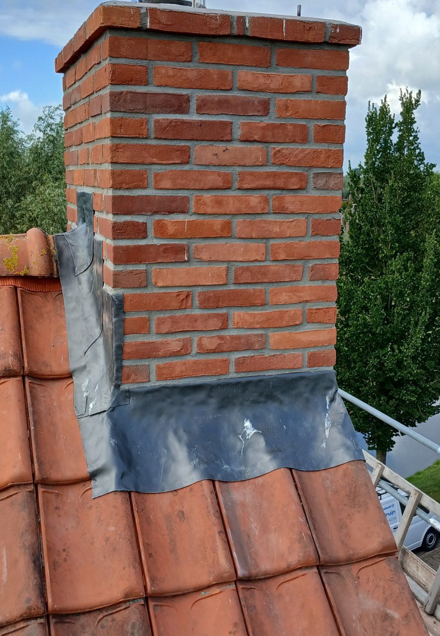 Prefab nok-topgevel schoorsteen